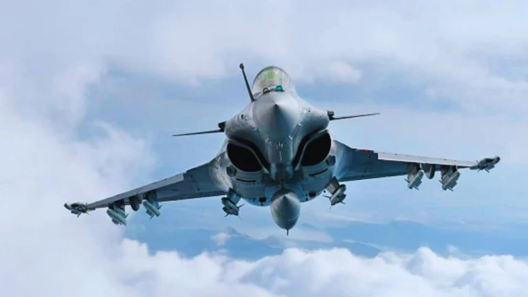 रफ़ाल पर फिर भरोसा: क्यों भारत ने 114 नए लड़ाकू विमान खरीदने का बड़ा फैसला लिया?
